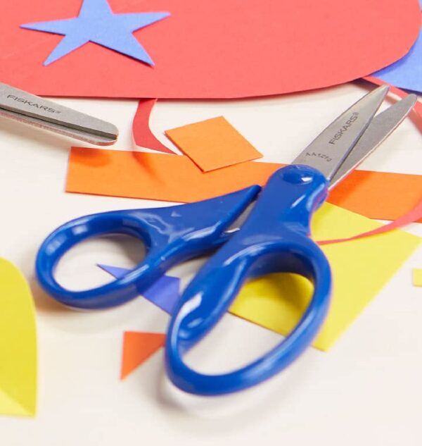 Fiskars 5" Blunt-Tip Scissors for Kids 4+ - Scissors for School or Crafting - Back to Scho - Image 6
